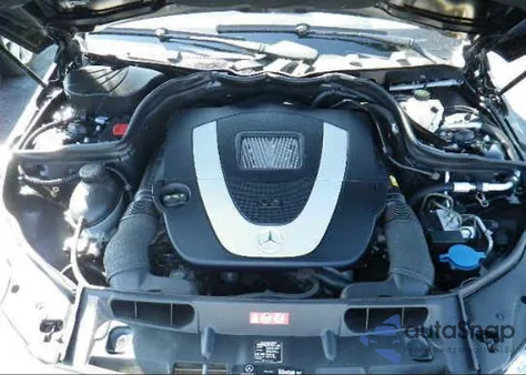 2009 Mercedes-Benz C300 4 Matic из США, поврежденный, VIN WDDGF81X69F208021